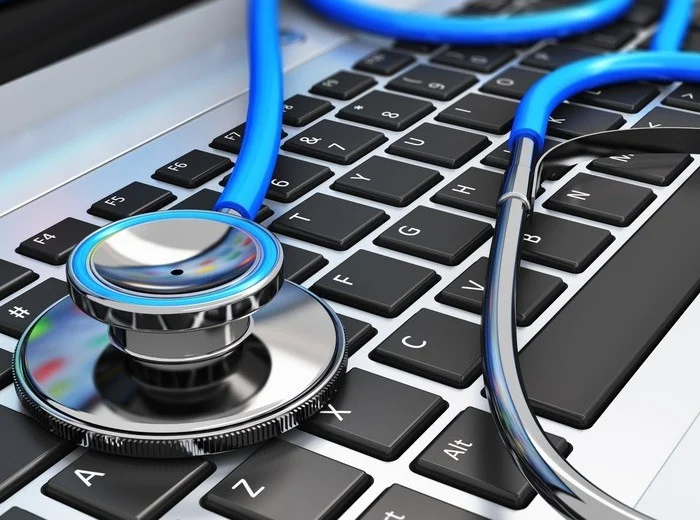 Росздравнадзор напоминает медорганизациям о необходимости внесения сведений в федеральный реестр