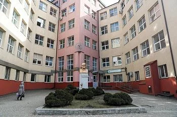 Министр здравоохранения обратился к коллегам по случаю смерти медсестры областной больницы Министр здравоохранения обратился к коллегам по случаю смерти медсестры областной больницы