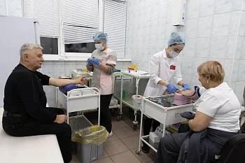 Впервые в регионе медики провели ночную диспансеризацию Впервые в регионе медики провели ночную диспансеризацию