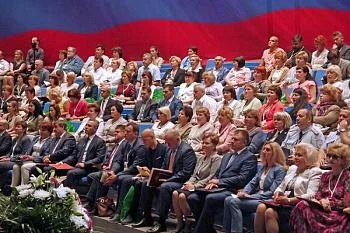 Алексей Силанов: В регионе проводится комплексная работа по формированию здорового образа жизни в семьях с детьми Алексей Силанов: В регионе проводится комплексная работа по формированию здорового образа жизни в семьях с детьми